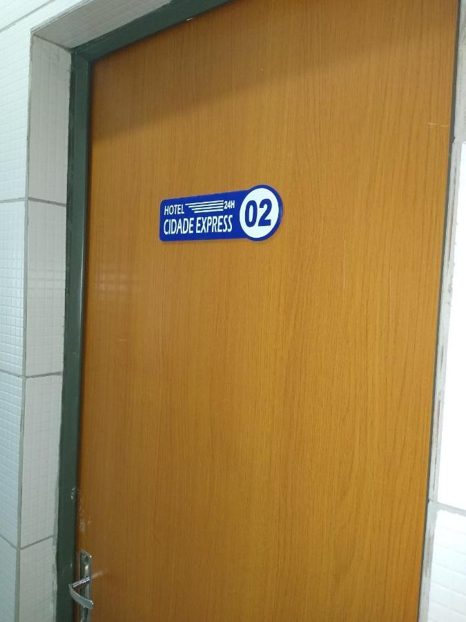 Hotel Cidade Express 24H 特雷西纳 外观 照片